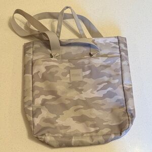 Camo Tote Bag - VS Pink